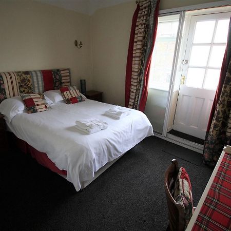 The White Hart Otel Whitchurch  Oda fotoğraf