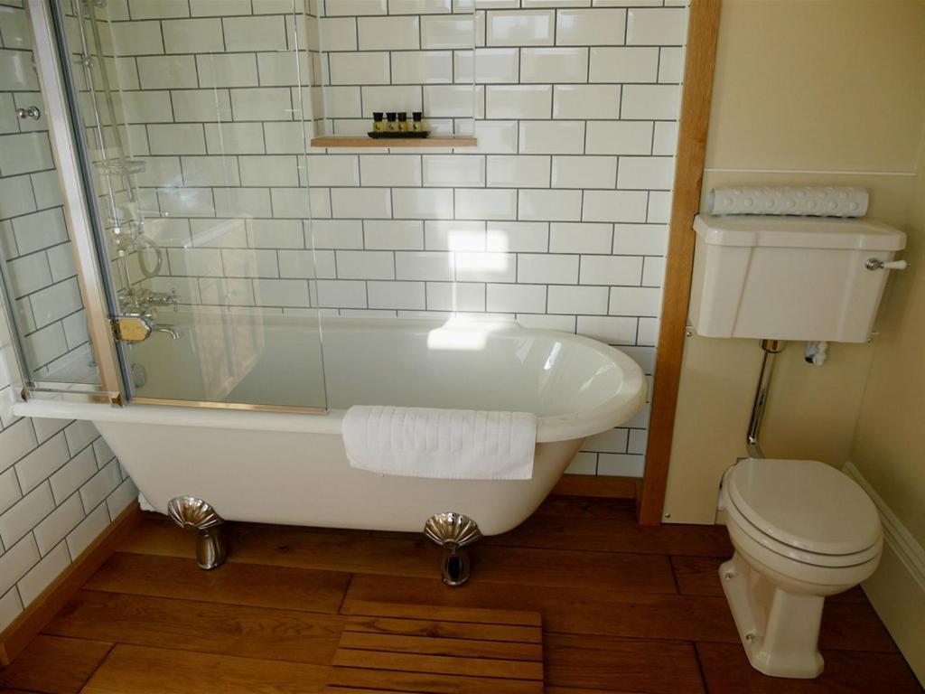 The White Hart Otel Whitchurch  Dış mekan fotoğraf