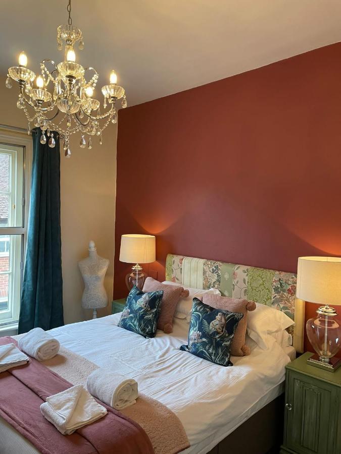 The White Hart Otel Whitchurch  Dış mekan fotoğraf